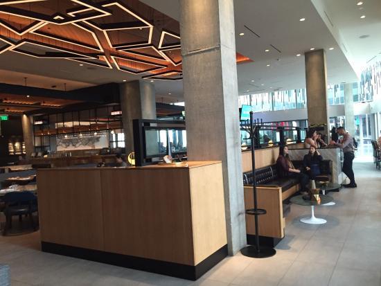 Earls Kitchen + Bar