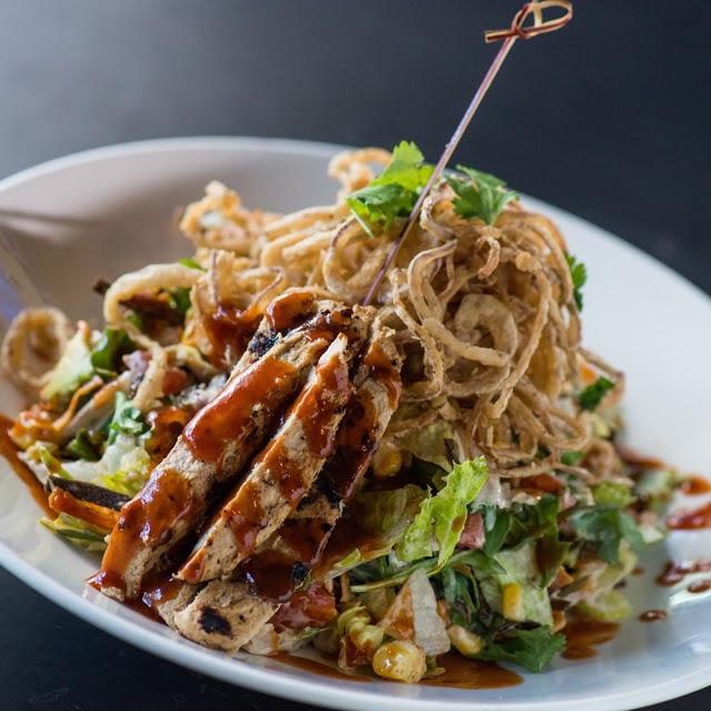 Yard House