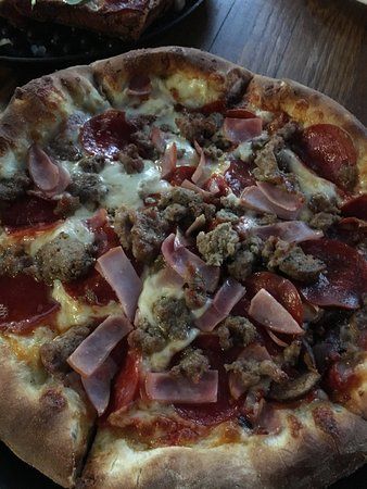 Brown Dog Pizza