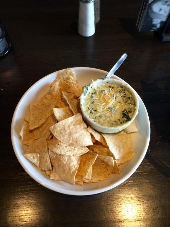 Bar Louie