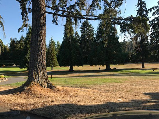Peninsula Golf Club
