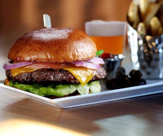 Riverview Restaurant & Brewhouse