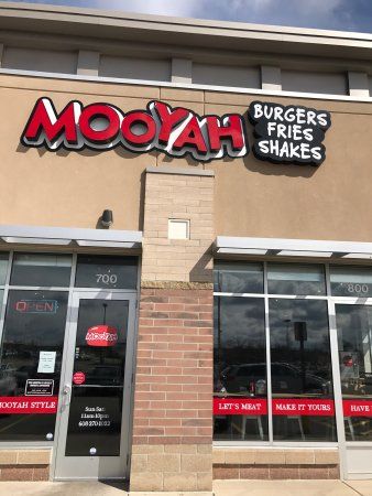 Mooyah