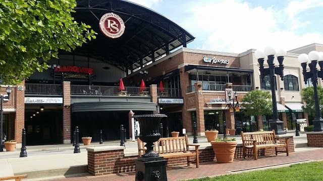 Pullman Square