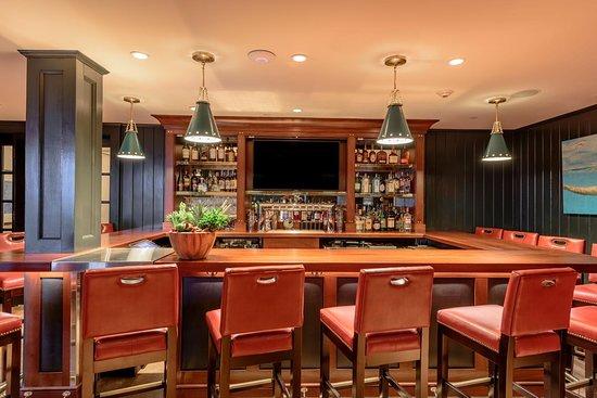 Roxana Bar