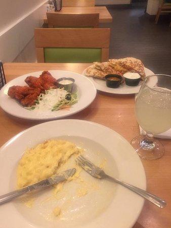 323 Bistro