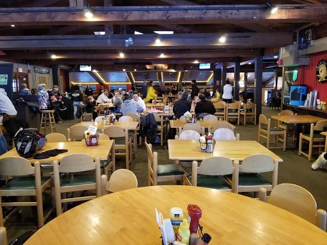 Cuzzins Bar & Grill