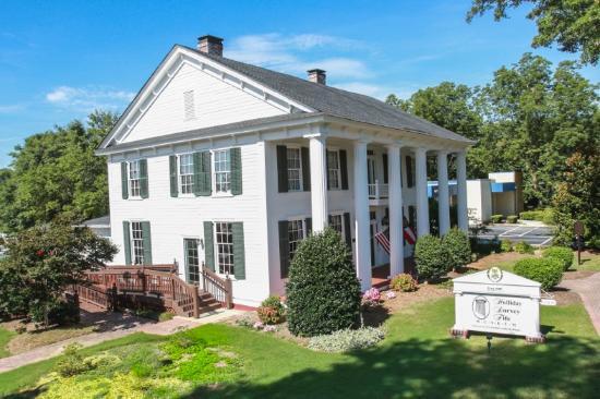 Holliday Dorsey Fife Museum