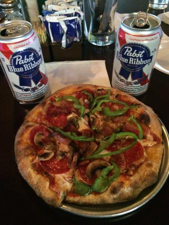 rookies sports bar and grill