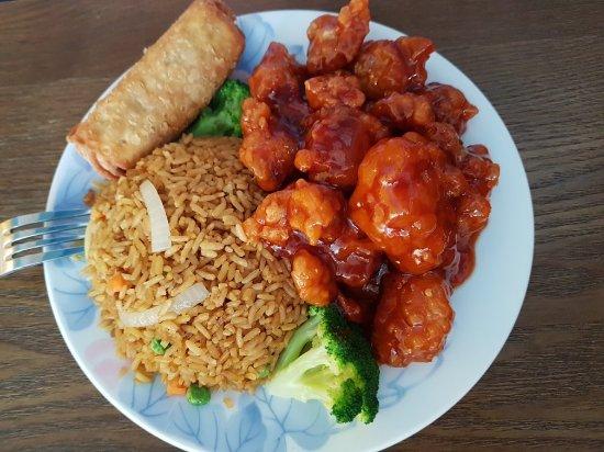 Mi Sushi Bar and Chinese Cuisine