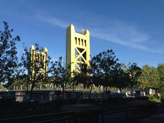 Tower Bridge Bistro