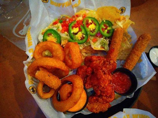 Buffalo Wild Wings Grill and Bar