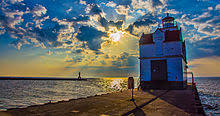Kewaunee Pierhead Lighthouse
