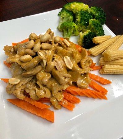 Thai Tanic Cuisine