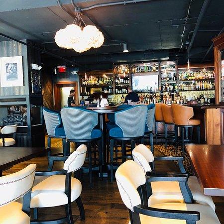 Kirwan's Irish Pub