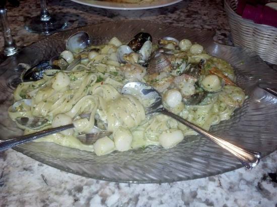 Azzara's Italian Restaurant