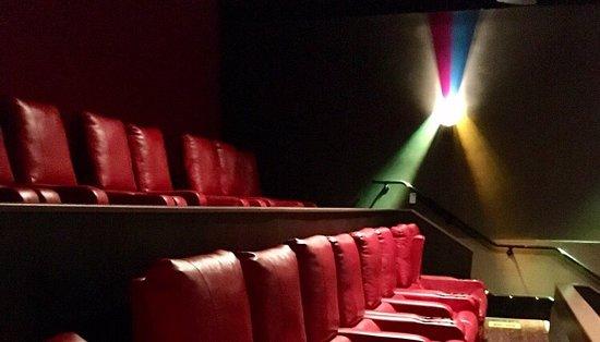 AMC Northlake 14
