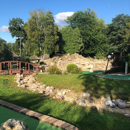 Paradise Miniature Golf