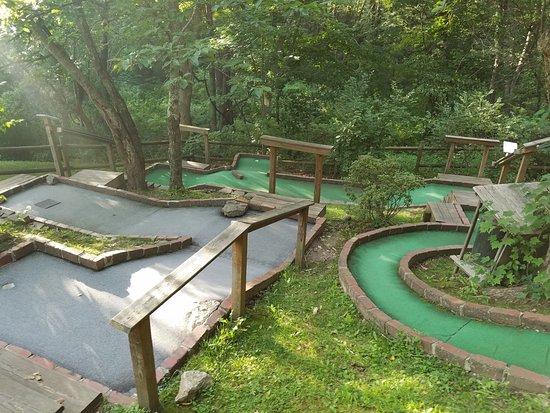 Mountain State Miniature Golf