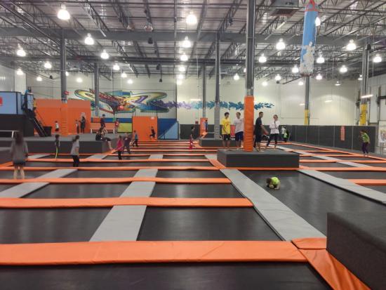 Flight Trampoline Park