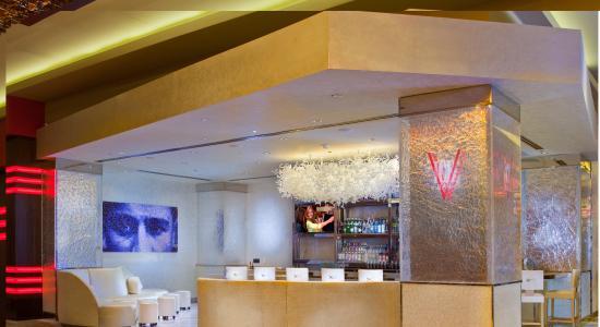 The Ice Bar - Golden Nugget