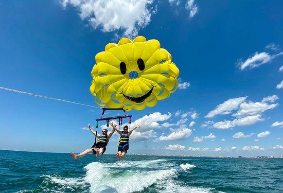 Parasailing The Pass