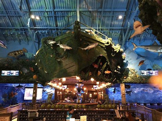 Uncle Buck's Fish Bowl & Grill