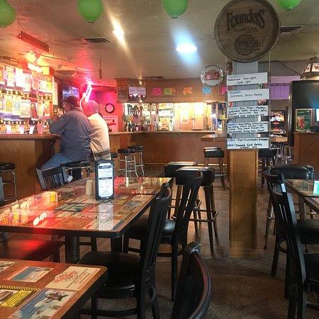Thrasher's Corner Pub and Broiler