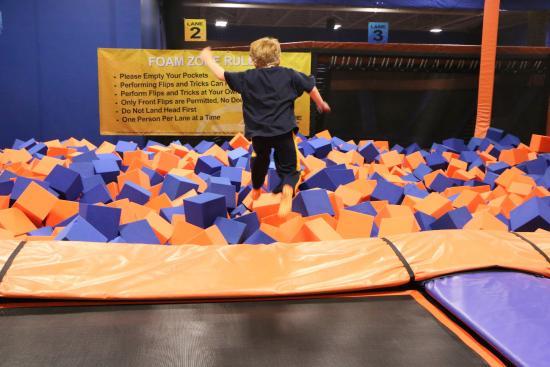 Sky Zone Trampoline Park Highland Heights