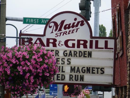 The Main Street Bar & Grill