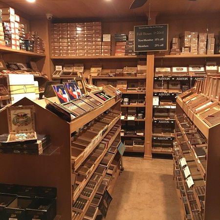 Havana Cigar Club