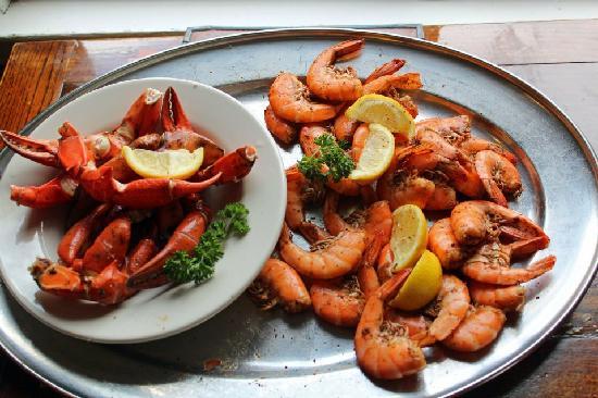 Hyman's Seafood