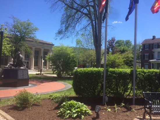 Veteran's Grove