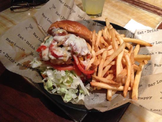Bar Louie