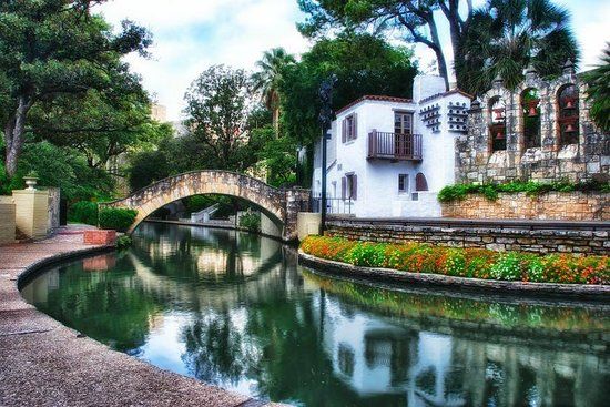 La Villita Historic Arts Village