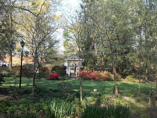 Kilgore Lewis House
