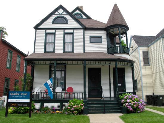 Lakeshore Museum Center