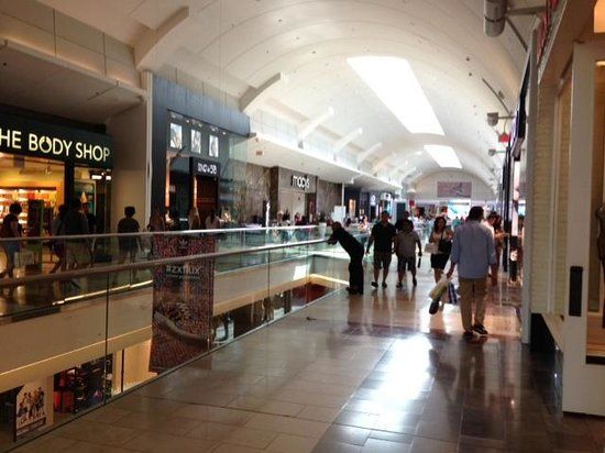 Westfield Garden State Plaza