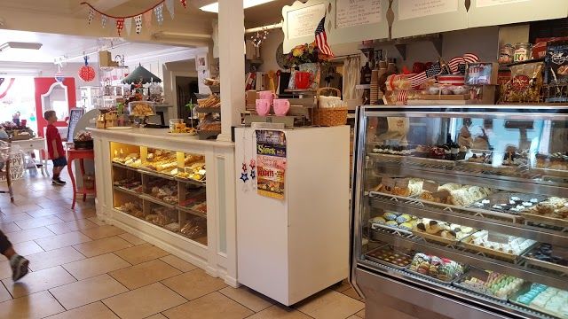 The Solvang Bakery
