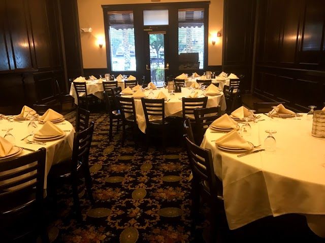 Maggiano's Little Italy