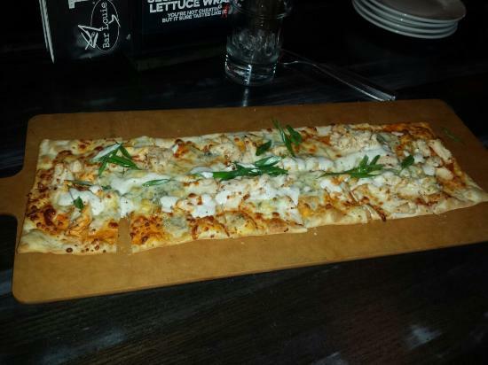 Bar Louie